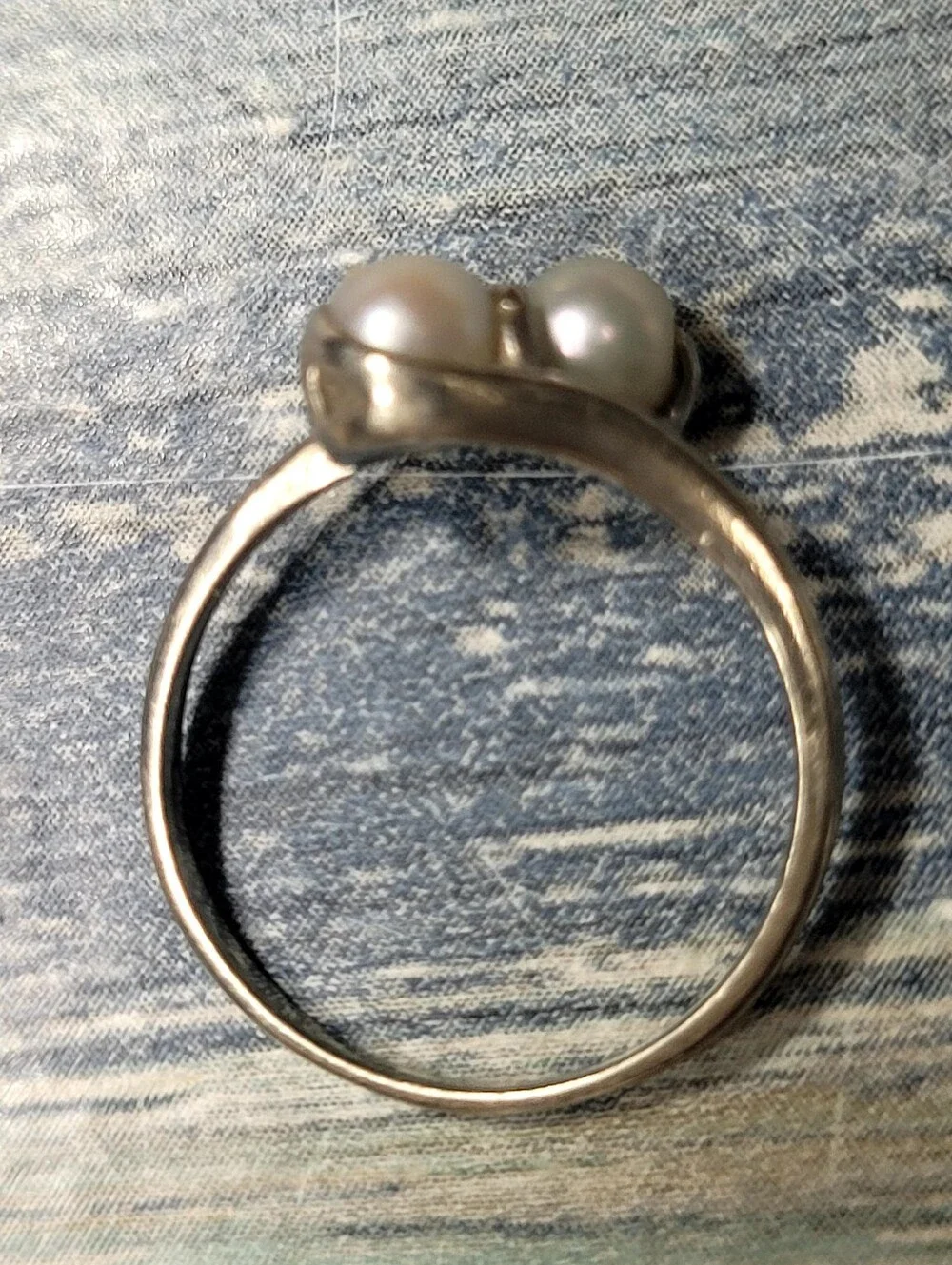 10k Classic Pearl Two-Stone white Gold Ring - White Pearls